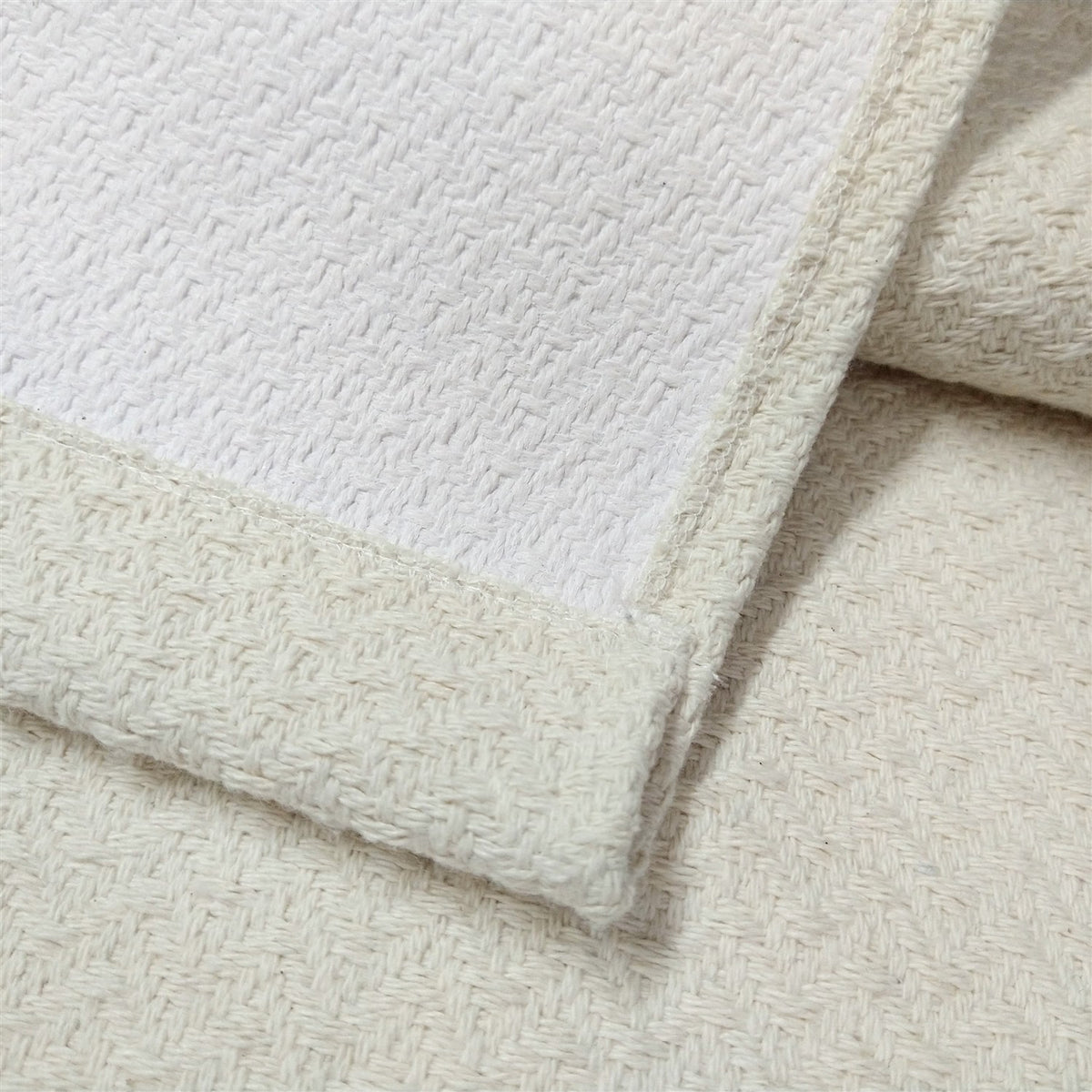 Tapete Passadeira Beira Cama 2,50m x 0,65m Zig Zag - Cru