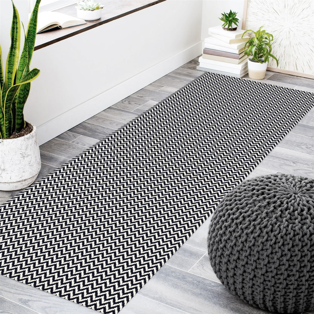 Tapete Passadeira Beira Cama 2,00m x 0,65m Zig Zag - Preto